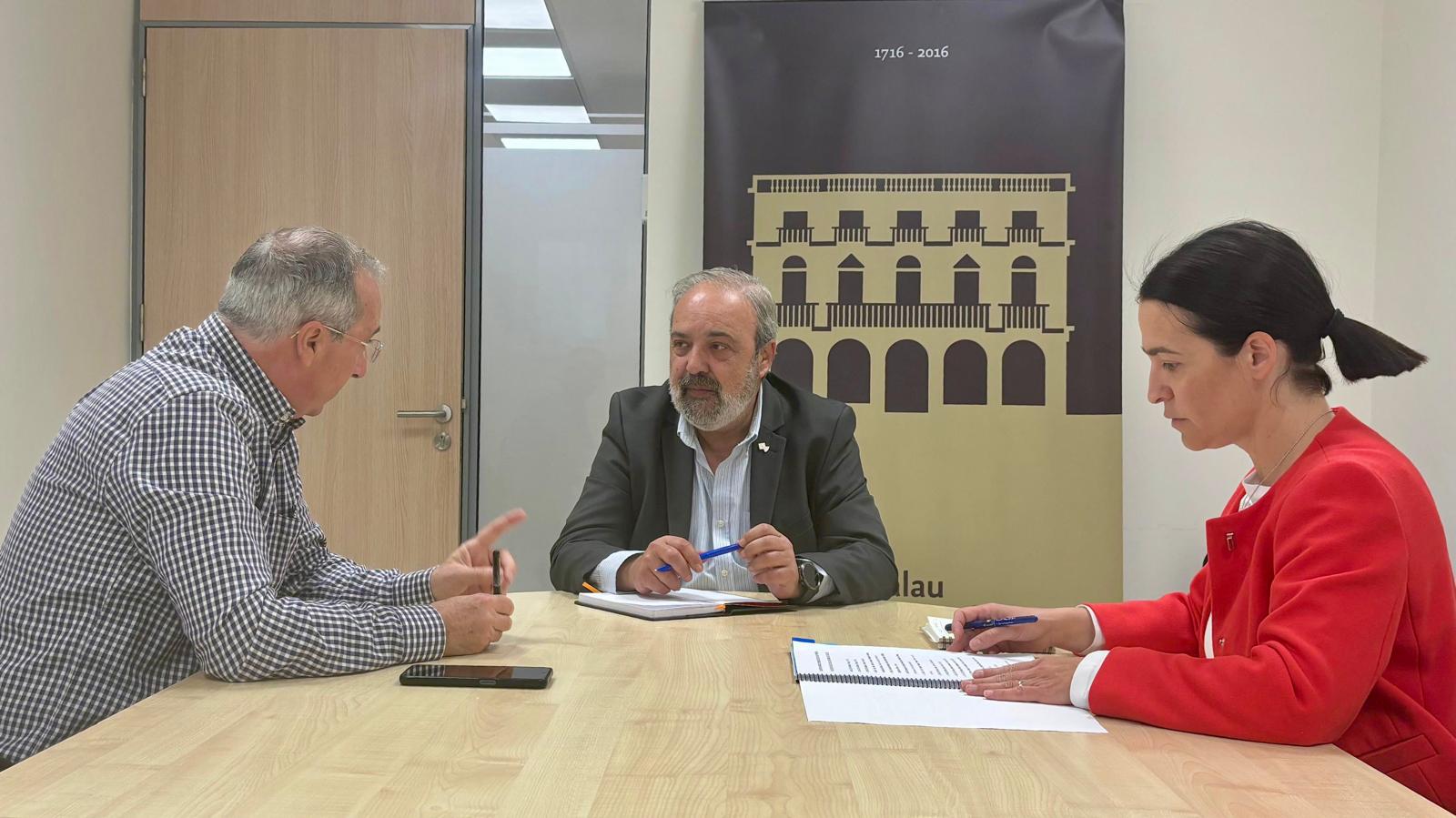 Luciano Ferrer, regidor de Salut Pública, es reunix amb AFDEM amb l'objectiu d'impulsar iniciatives que ajuden a combatre els problemes de salut mental