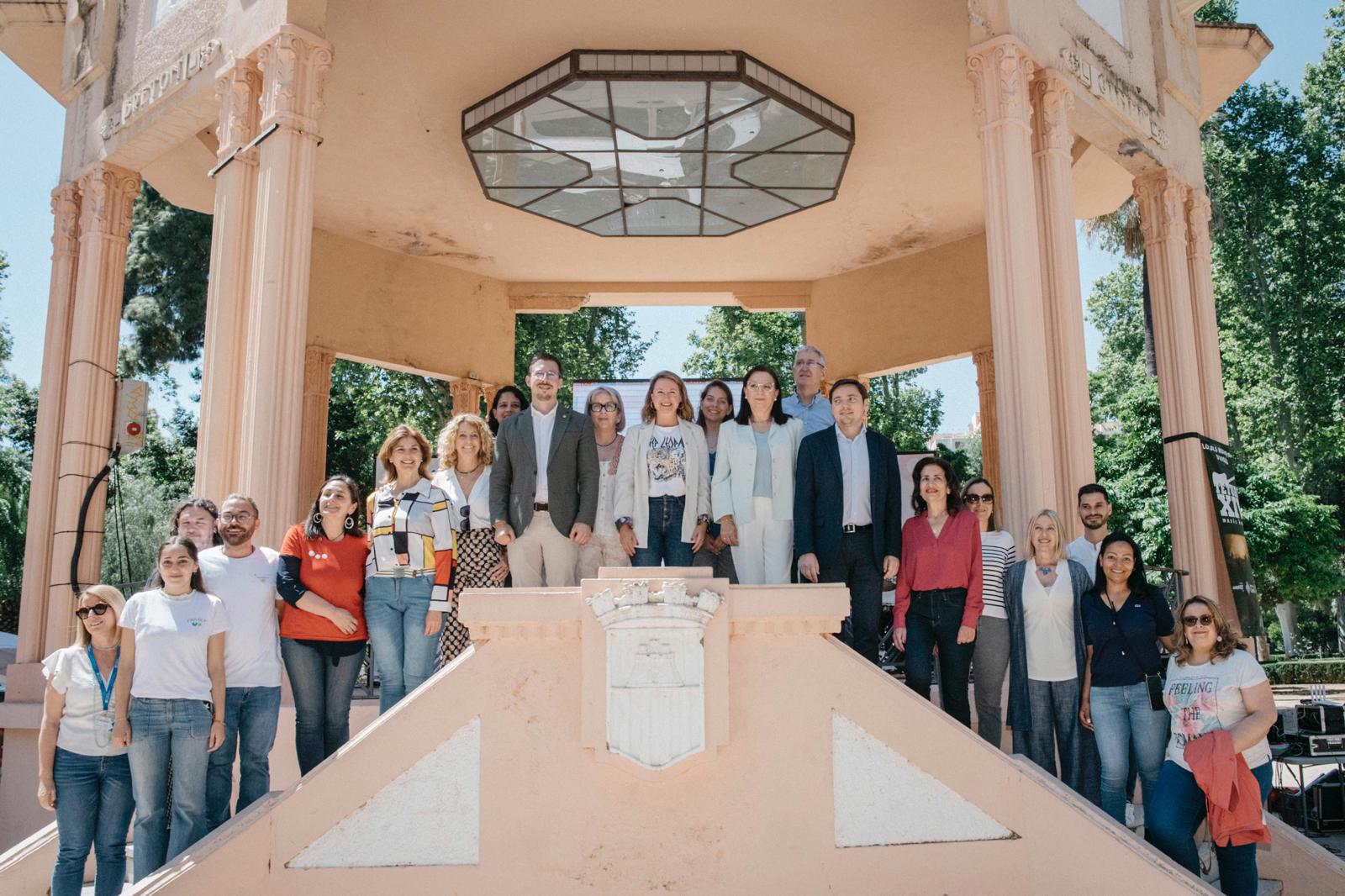 Castelló es converteix en capital de la família amb la participació de més de 40 entitats i centenars visitants