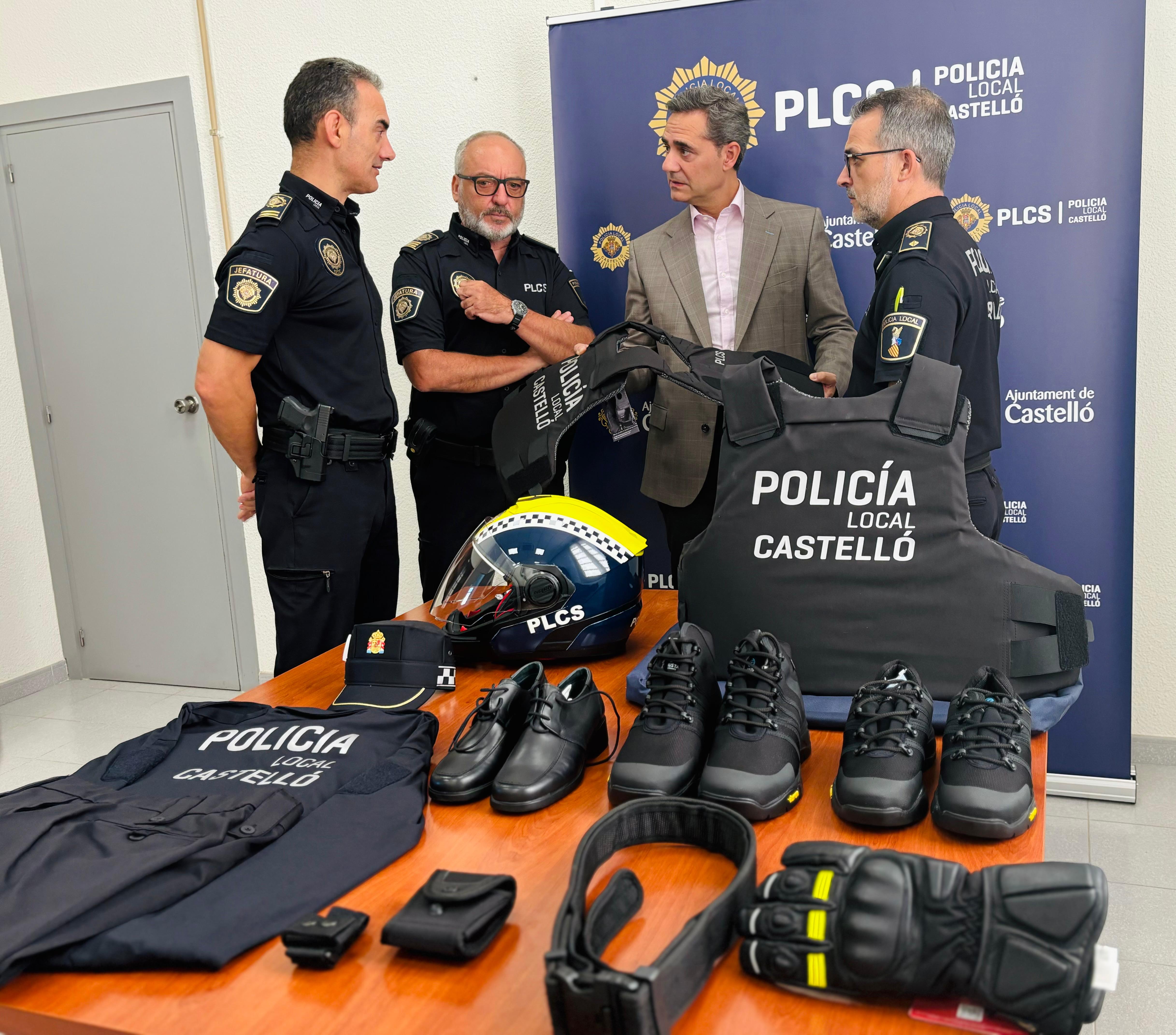 El presupuesto para uniformidad de Bomberos y Policía Local alcanzará los 434.300€ en 2025, superando en más de un 70% al del año pasado